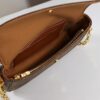 入手困難 ルイヴィトン n級品 WALLET ON CHAIN IVY ハンドグレバッグ