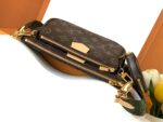 人気セール ルイヴィトン n級品 M44813 Multi Pochette Accessoires ハンドバッグ