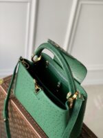 HOT100%新品 ルイヴィトン 偽物 M93483 Capucines ハンドバッグ