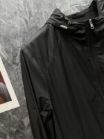 人気セール モンクレール 偽物 薄手 涼感 サマーラッシュブルゾン