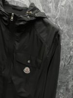 人気セール モンクレール 偽物 薄手 涼感 サマーラッシュブルゾン