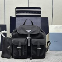 大特価！新商品! プラダ コピー 定番Saffianoレザーショルダーバッグ