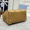 品質保証新作登場 プラダ スーパーコピー 新作 1BB233 カーキ ナイロンハンドバッグ