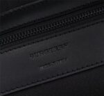 大活躍！存在感のある バーバリー スーパーコピー 新作メンズキャンバスバッグ