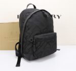 芸能人愛用 高級感ある バーバリー スーパーコピー 新作メンズキャンバスバッグ