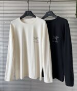 オシャレにお得100%新品 アークテリクス スーパーコピー ラウンドネックストレートインナー長袖Tシャツ
