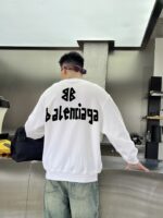 上質な素材採用 バレンシアガ コピー アルファベットプリントアルファベット柄パーカー