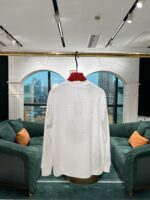 大活躍！存在感のある バレンシアガ スーパーコピー 秋冬新作カジュアルラウンドネックパーカー