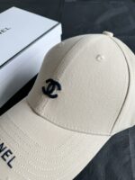 入手困難 シャネル スーパーコピー カーキ色vintage ベースボールキャップ
