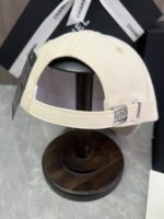 芸能人愛用 高級感ある 限定品 シャネル スーパーコピー 定番タイプ刺繍 ベースボールキャップ