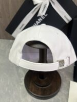 今季セール 限定品 シャネル コピー 定番タイプ刺繍 ベースボールキャップ