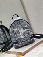 個性的 魅力的 心地よい コットン素材 ディオール n級品 定番 プリント柄Travel Backpack リュック