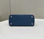 人気セール フェンディ スーパーコピー 優良サイト 口コミ Iconic PEEKABOO 牛革ハンドバッグ