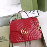 新作調 節可能なショルダーストラップ グッチ スーパーコピーワインレッドチェーンショルダーバッグ