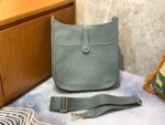 大特価！新商品! エルメス スーパーコピー Evelyne29cm ショルダーバッグ