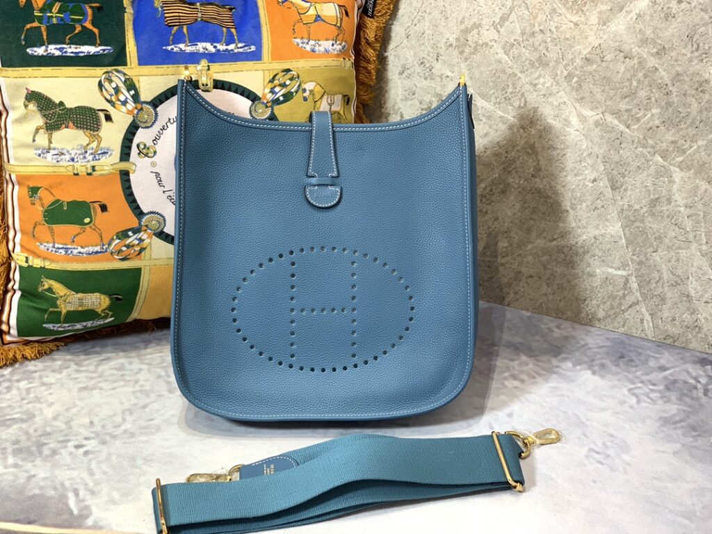 新作到着!! エルメス スーパーコピー 優良サイト 口コミ Evelyne29cm ショルダーバッグ