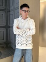 芸能人愛用 高級感ある 2024早秋新作 ルイヴィトン コピ ーパーカー