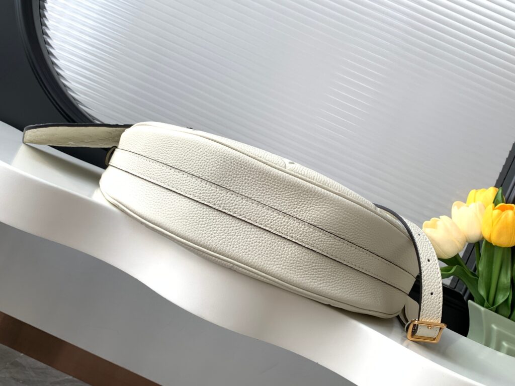 HOT100%新品 ルイヴィトン スーパーコピー 優良サイト 口コミ M46739 ベージュ Loop Hobo ハンドバッグ