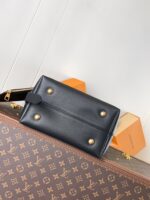 HOT100%新品 ルイヴィトン コピー M25352 Low Key Hobo ショルダーバッグ