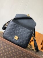 低価直輸入専門店 ルイヴィトン スーパーコピー M41487 Low Key Hobo ショルダーバッグ