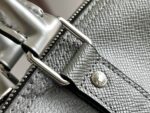品質保証新作登場 ルイヴィトン スーパーコピー TaigaレザーKeepall 50 旅行バッグ