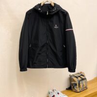 大活躍！存在感のある モンクレール コピー 秋冬新作メンズジャケットコート