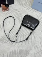 オシャレにお得100%新品 プラダ スーパーコピー 1BH188 クレオハンドバッグ