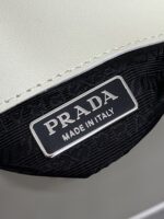 低価直輸入専門店 プラダ スーパーコピー 優良サイト 口コミ 1BH188 クレオハンドバッグ