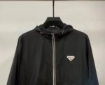 大特価！新商品! プラダ スーパーコピー Re-NylonRe-Nylon生地ジャケット