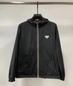 大特価！新商品! プラダ スーパーコピー Re-NylonRe-Nylon生地ジャケット