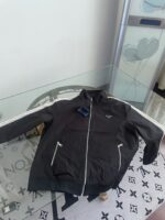 大特価！新商品! プラダ スーパーコピー サイドジップジャケット