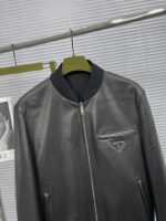 個性的 魅力的 心地よい コットン素材 プラダ スーパーコピー リバーシブルレザージャケット