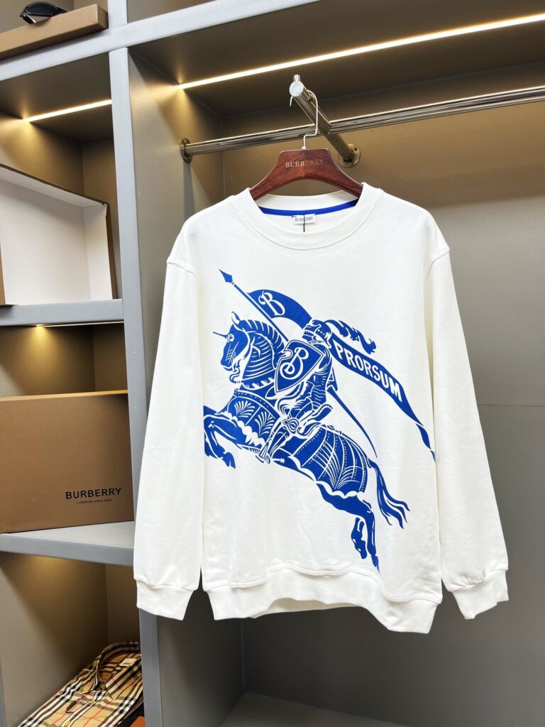 今季セール 限定品  バーバリー  スーパーコピー プリントクルーネックスウェットシャツ