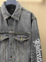 上質な素材採用 バレンシアガ スーパーコピー レターロゴ ヴィンテージ デニム ジャケット