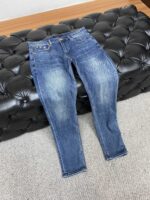オシャレにお得100%新品 ルイヴィトン 偽物 初秋 ストレート ジーンズ