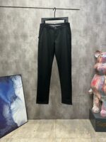 芸能人愛用 高級感ある プラダ コピー メンズ ビジネス カジュアル パンツ