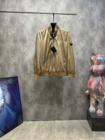 2024 秋冬 プラダ スーパーコピー 優良サイト 口コミ メンズ スタンドカラー ジャケット