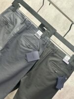 芸能人愛用 高級感ある プラダ コピー メンズ ビジネス カジュアル パンツ