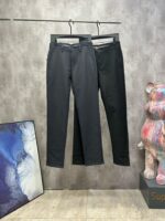 芸能人愛用 高級感ある プラダ コピー メンズ ビジネス カジュアル パンツ