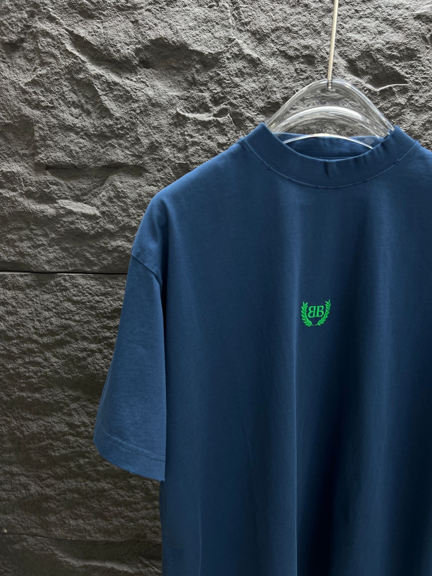 BALENCIAGA ブランド コピー 安全通販Tシャツ 丸首×通気×快適|スーパーコピーn級優良店 5 BALENCIAGA ブランド コピー 安全通販Tシャツ 丸首×通気×快適|スーパーコピー服