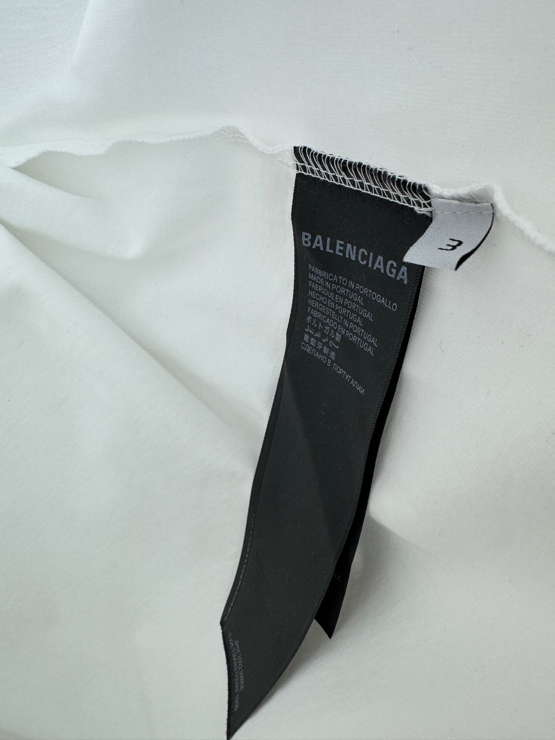BALENCIAGA 偽物 Tシャツ ブランド 服 コピー 激安 男女兼用|スーパーコピーn級優良店 8 BALENCIAGA 偽物 Tシャツ ブランド 服 コピー 激安 男女兼用|スーパーコピー服