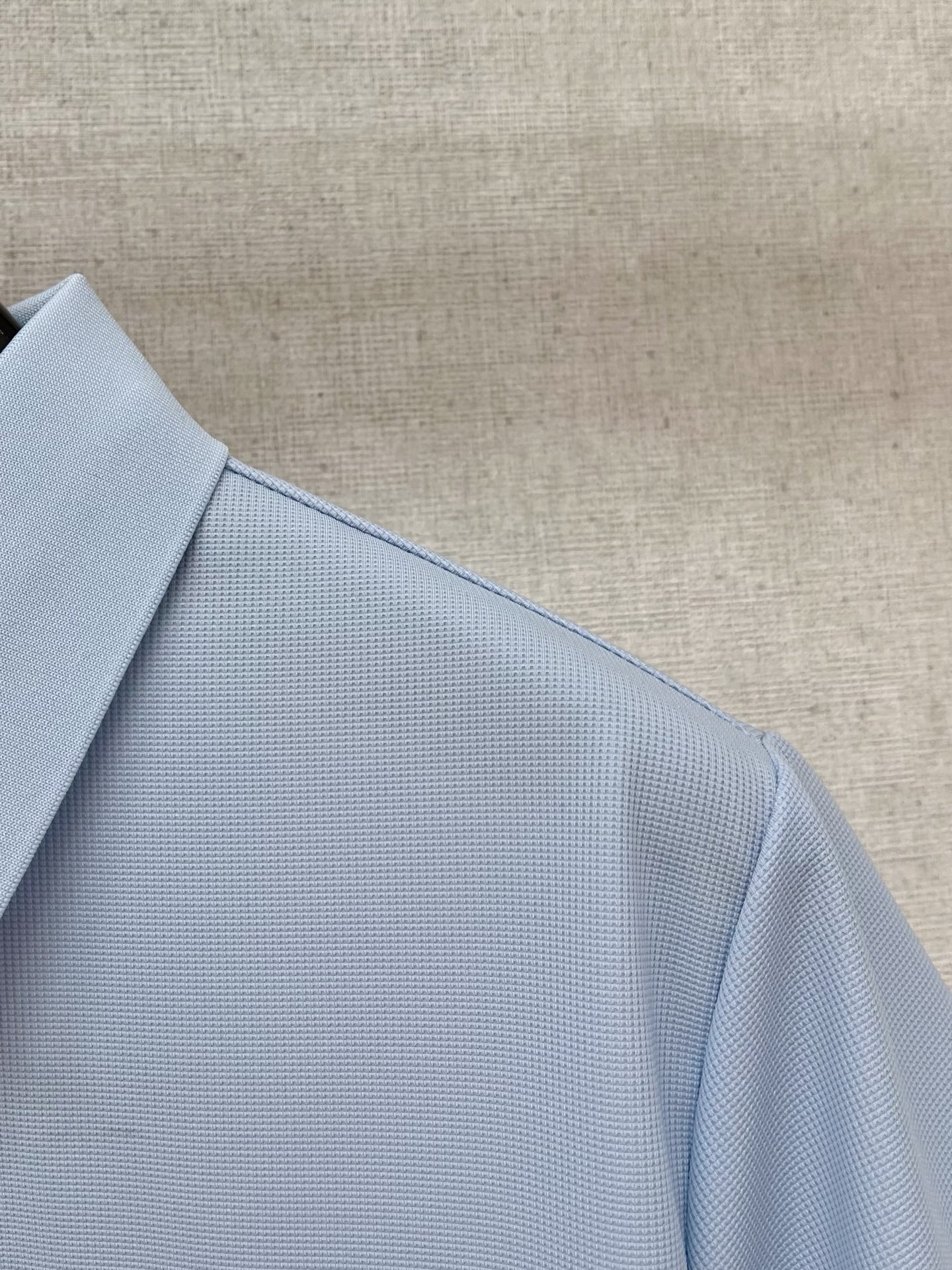 モンクレール コピー ポロシャツ 青 ジップアップ定番ロゴ入り|スーパーコピーn級優良店 4 モンクレール コピー ポロシャツ 青 ジップアップ定番ロゴ入り|スーパーコピー服