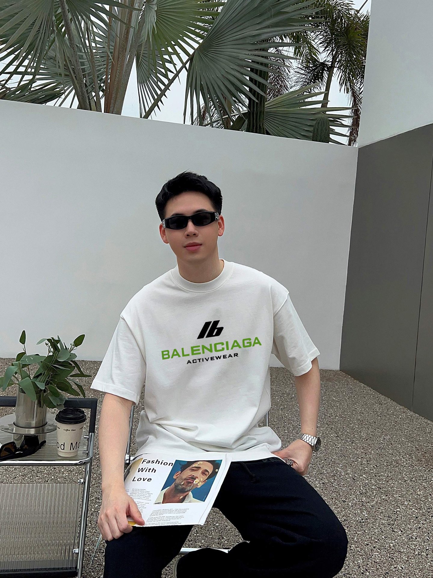 バレンシアガ コピー Tシャツ パリスロゴブラックデザイン半袖|スーパーコピーn級優良店 2 バレンシアガ コピー Tシャツ パリスロゴブラックデザイン半袖|スーパーコピー服