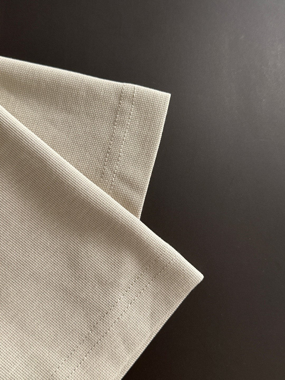 ルイヴィトン スーパーコピー 優良サイト Tシャツ 漢字風襟付き ベージュ 刺繍仕上げ|スーパーコピーn級優良店 5 ルイヴィトン スーパーコピー 優良サイト Tシャツ 漢字風襟付き ベージュ 刺繍仕上げ|スーパーコピー服