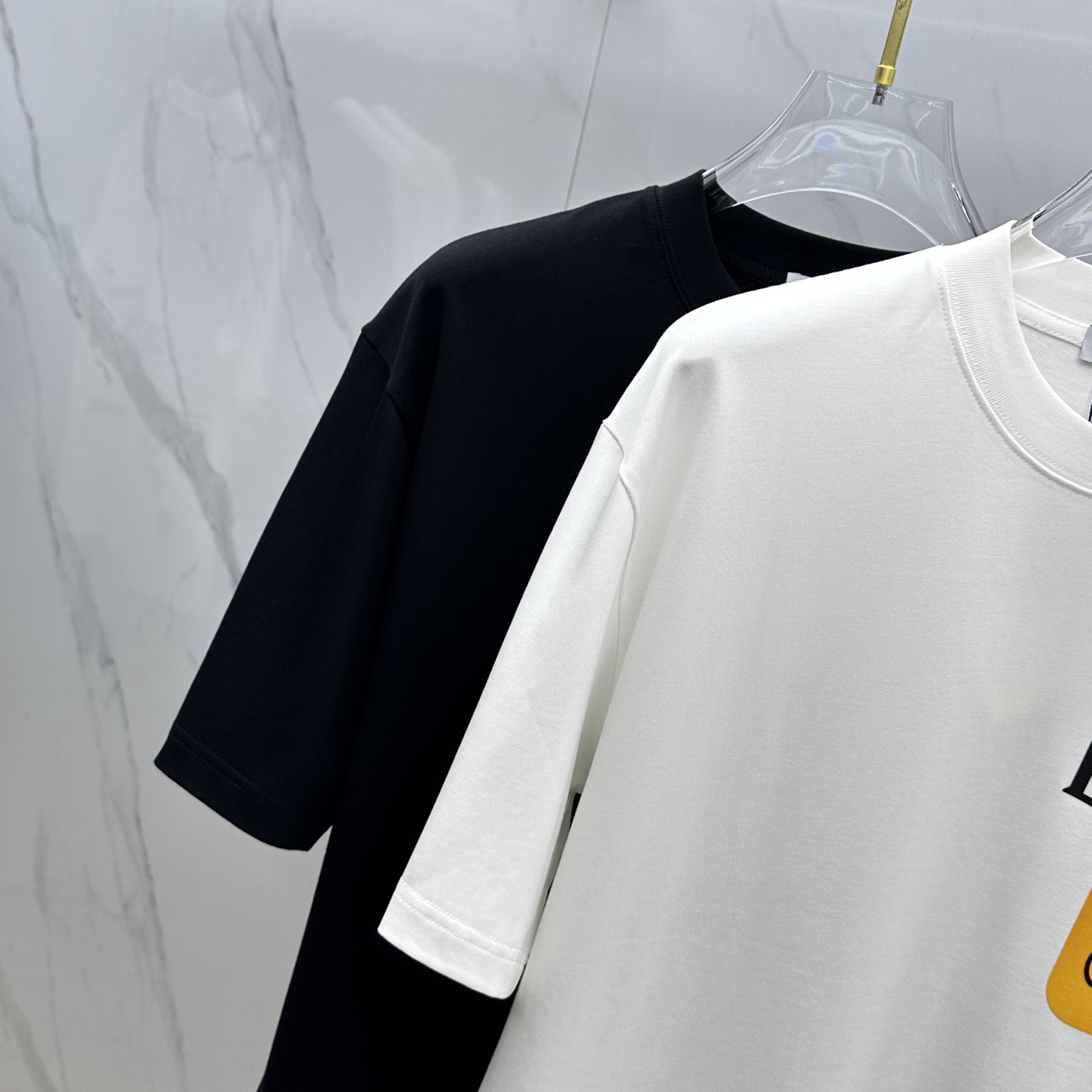 ロエベ ブランド コピー 安全通販 ロゴポケットTシャツ 男女兼用|スーパーコピーn級優良店 5 ロエベ ブランド コピー 安全通販 ロゴポケットTシャツ 男女兼用|スーパーコピー服