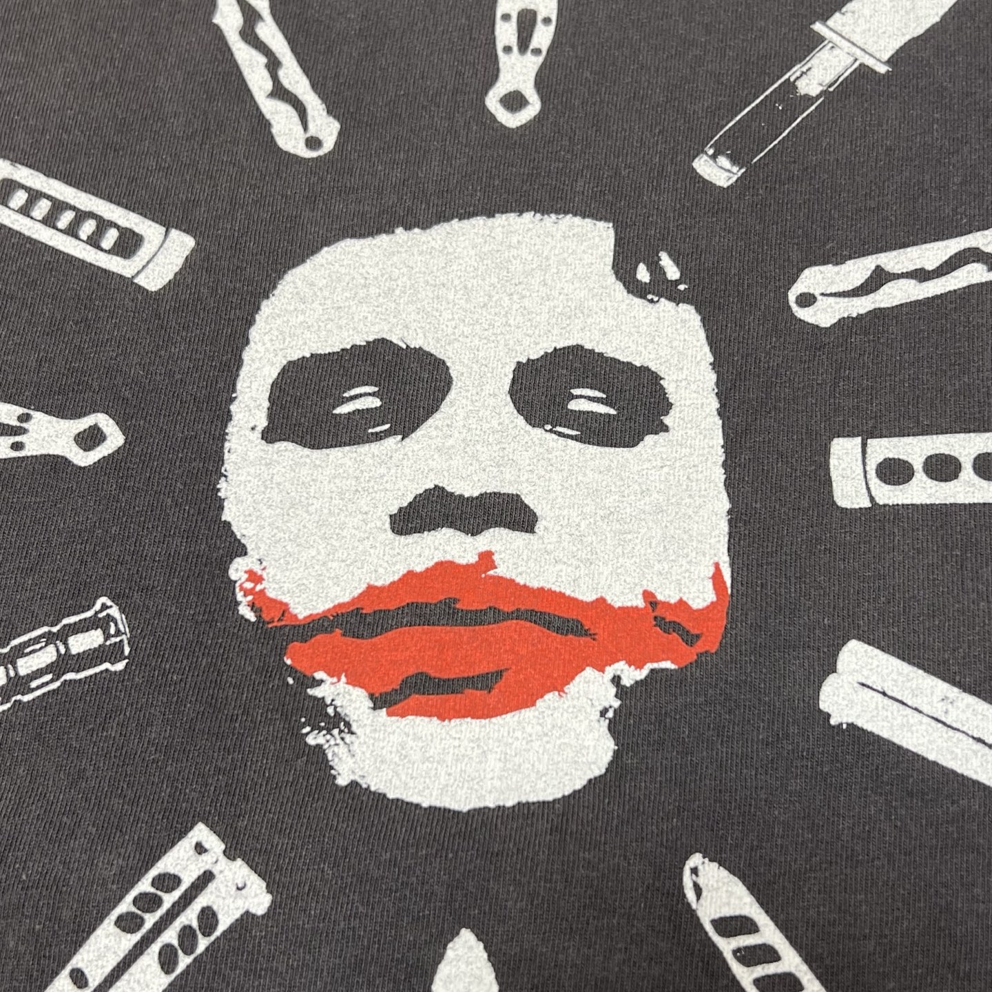 セントマイケル スーパーコピー 優良サイト Tシャツ ダークナイト ジョーカープリント|スーパーコピーn級優良店 8 セントマイケル スーパーコピー 優良サイト Tシャツ ダークナイト ジョーカープリント|スーパーコピー服