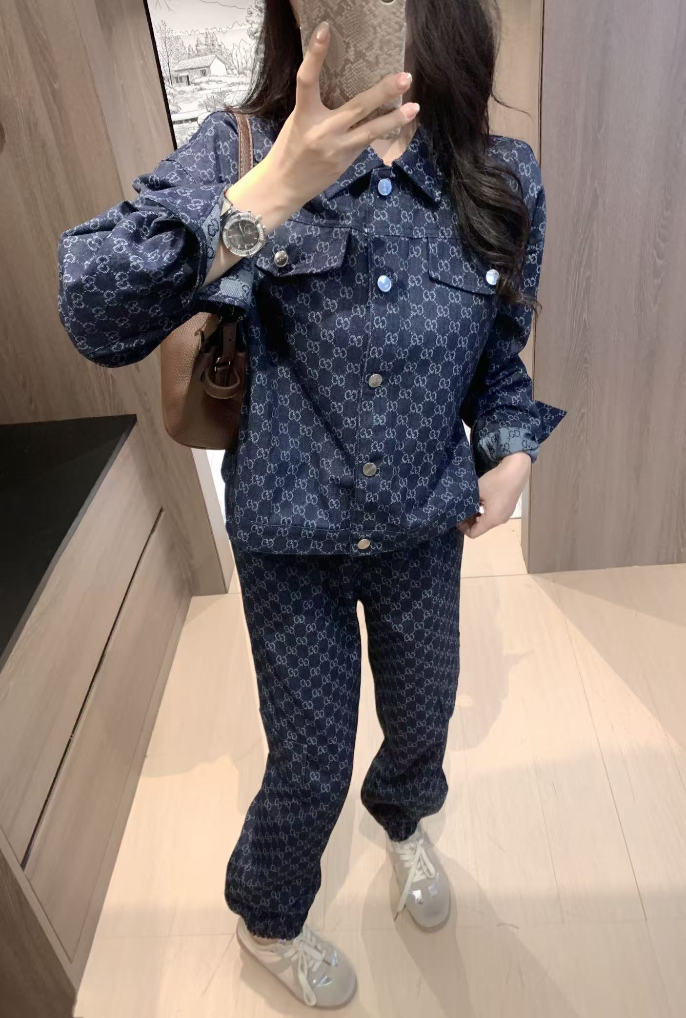 グッチ 偽物 バレない再現度 デニムセットアップ 上下 コーデ映え|スーパーコピーn級優良店 7 グッチ 偽物 バレない再現度 デニムセットアップ 上下 コーデ映え|スーパーコピー服