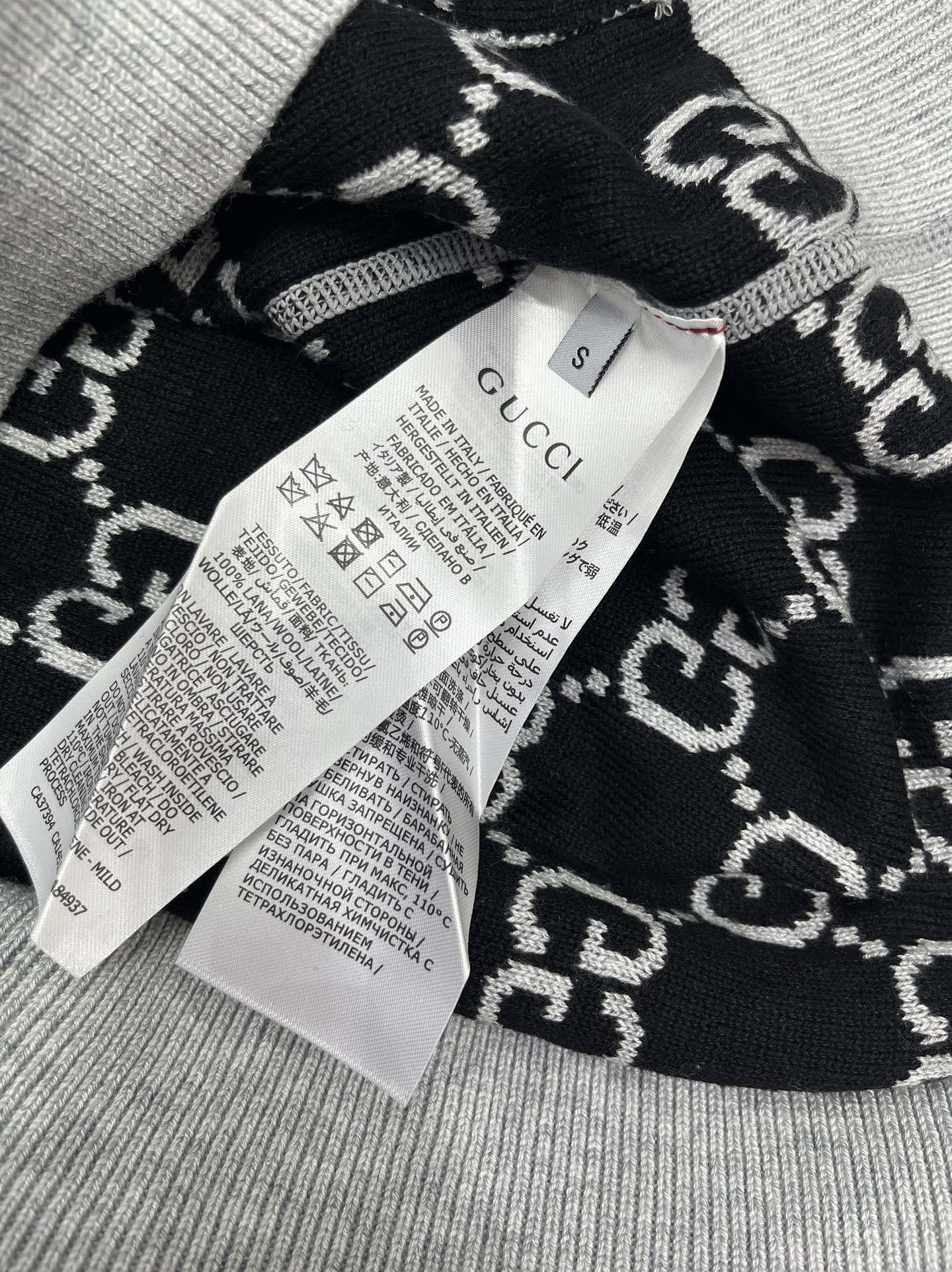 グッチ 偽物販売店 グレー GG柄 カーディガン モノトーン|スーパーコピーn級優良店 6 グッチ 偽物販売店 グレー GG柄 カーディガン モノトーン|スーパーコピー服