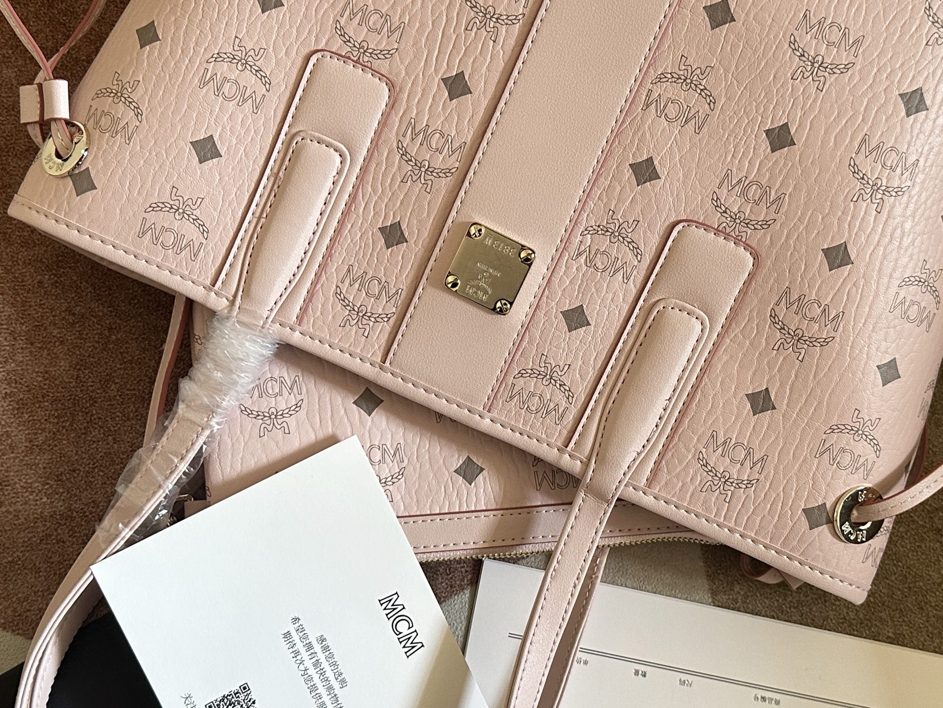 MCM ブランド コピー 安全通販 トートバッグ ピンク 女性らしい高級感|スーパーコピーn級優良店 7 MCM ブランド コピー 安全通販 トートバッグ ピンク 女性らしい高級感|スーパーコピー服