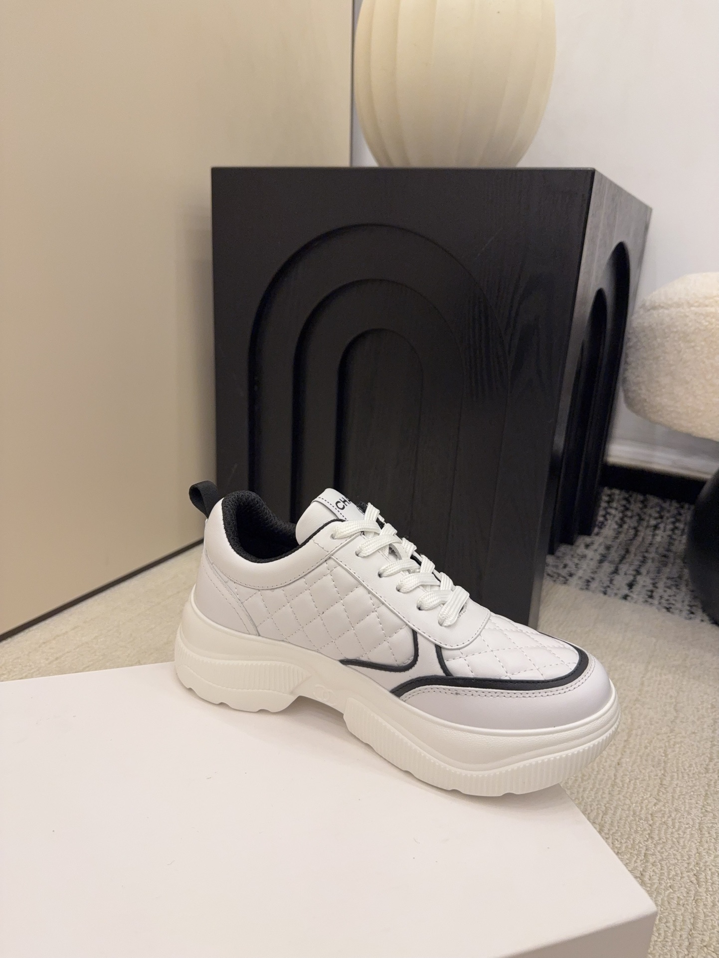 シャネル ブランド コピー 安全通販 キルティングスニーカー 白 厚底 CCロゴ 高評価 2025定番モデル|スーパーコピーn級優良店 9 シャネル ブランド コピー 安全通販 キルティングスニーカー 白 厚底 CCロゴ 高評価 2025定番モデル|スーパーコピー服